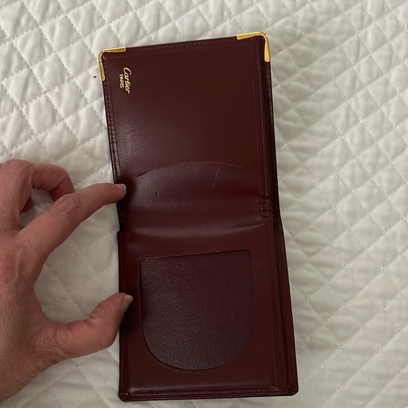 Cartier small wallet. - Picture 3 of 3